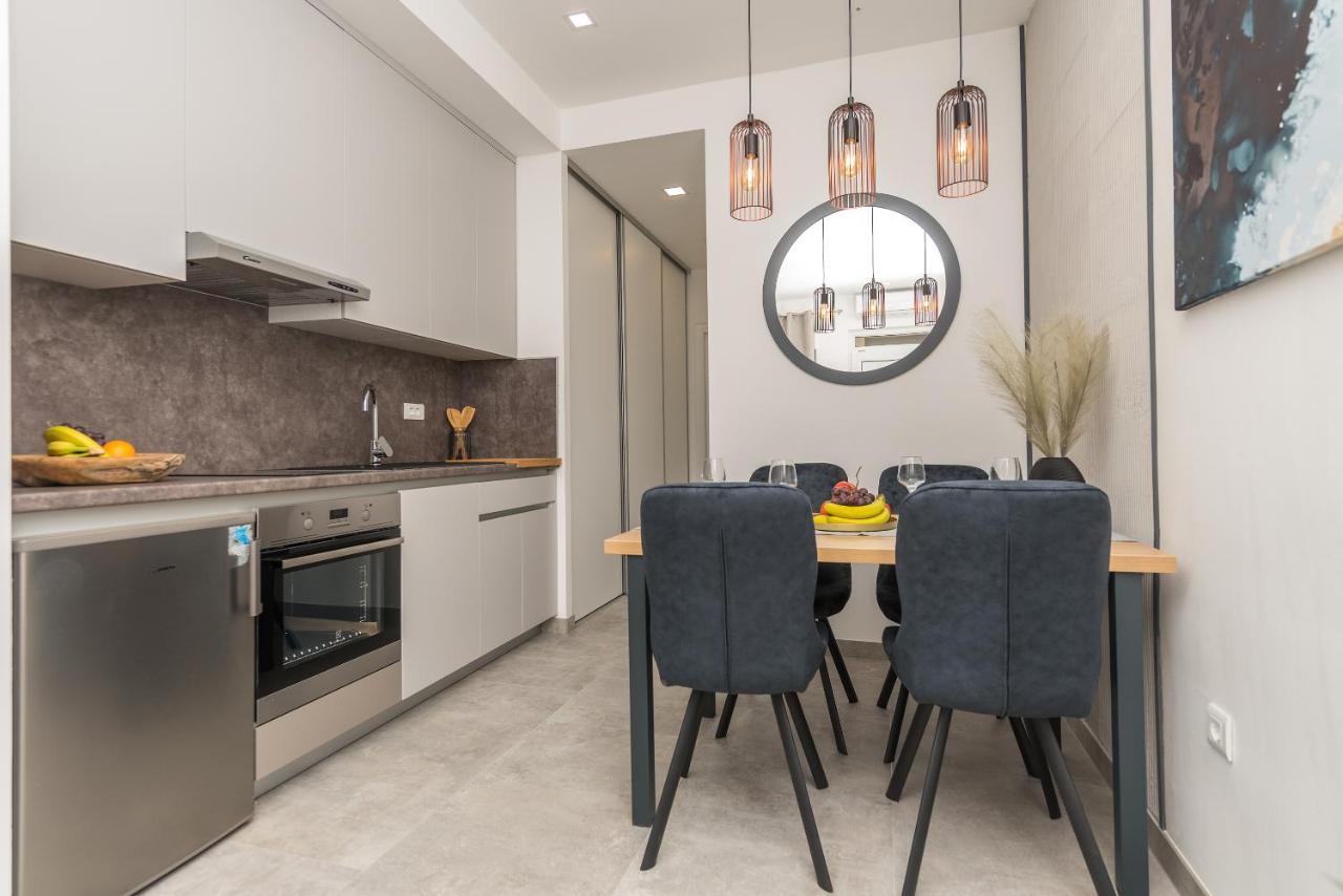 מאקרסקה Apartments Niko מראה חיצוני תמונה