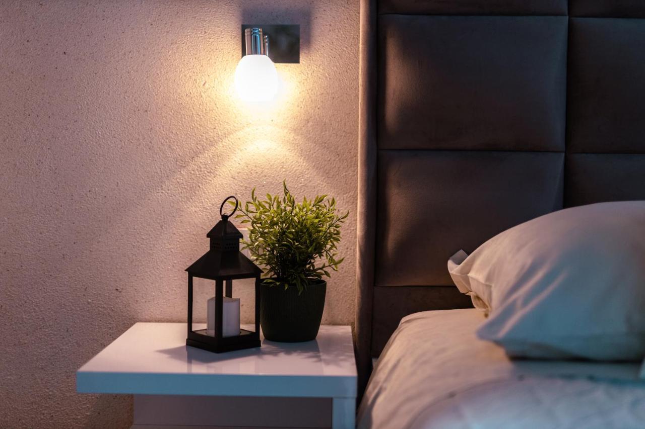 מאקרסקה Apartments Niko מראה חיצוני תמונה