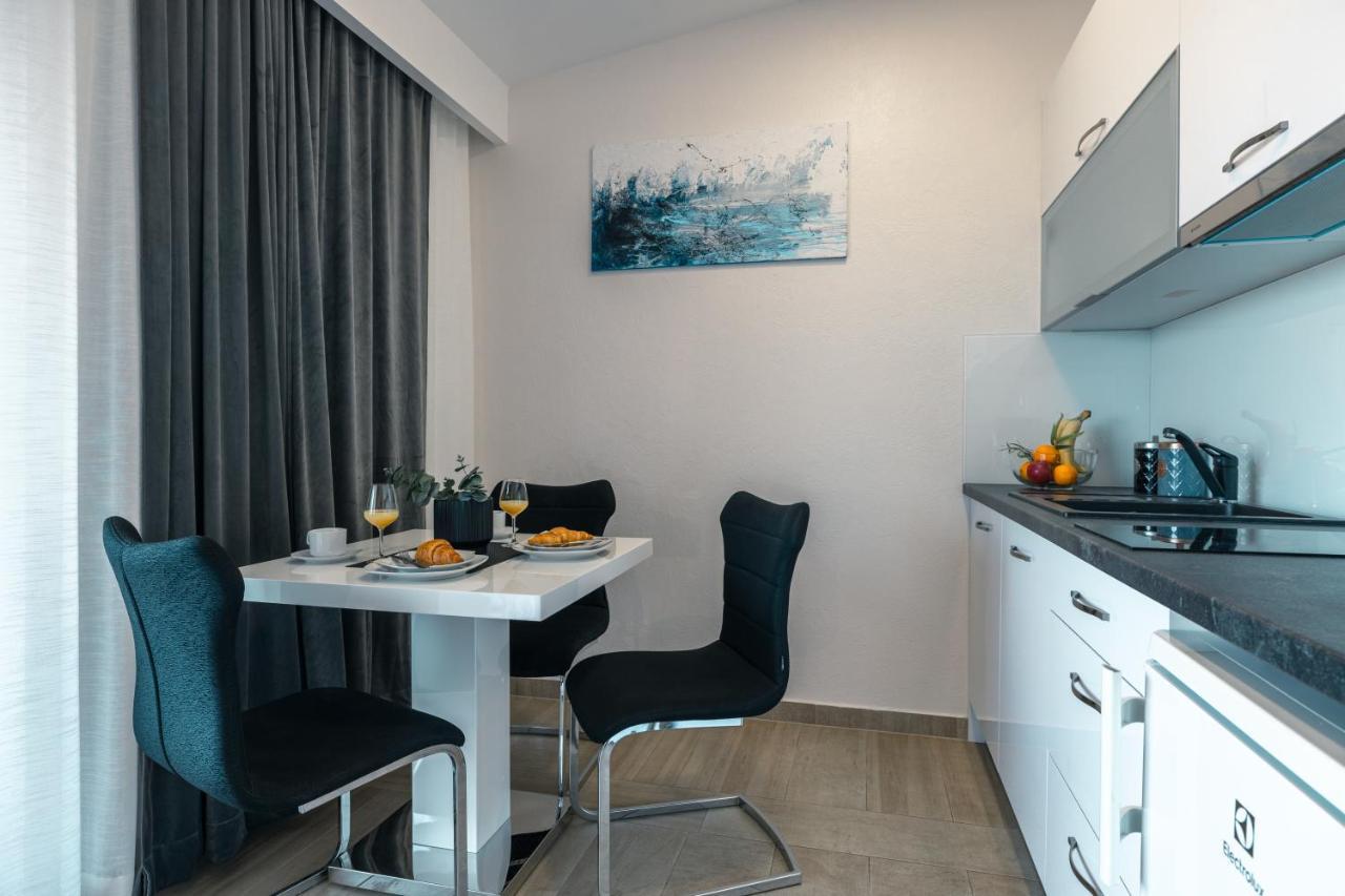 מאקרסקה Apartments Niko מראה חיצוני תמונה